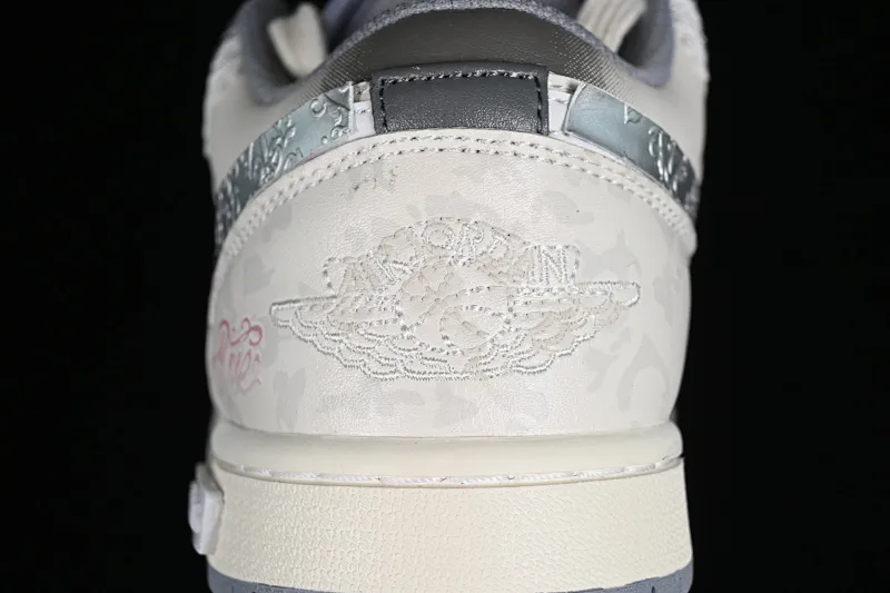 All categories Air Jordan Jordan series basketball shoes Air Jordan 1 Low Air Jordan 1 Low AJ1 Joe 1 Panda Prank Modern Wei Realm Gray Series Perseverance Flower Low-top cultural casual sneakers 553560-053